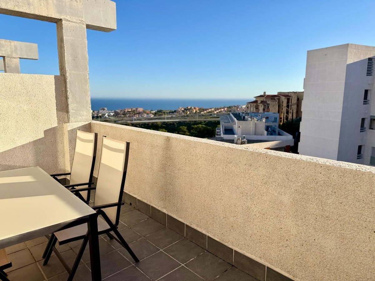 3 Bed Duplex in Riviera del Sol
