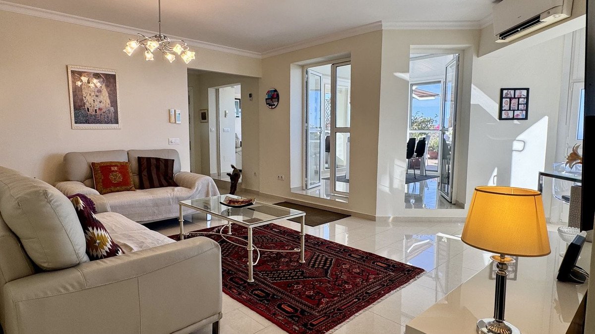 4 Bed Penthouse in Arroyo de la Miel
