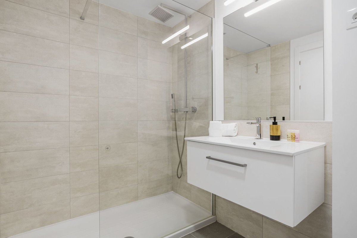 2 Bed Ground Floor Apartment in Manilva