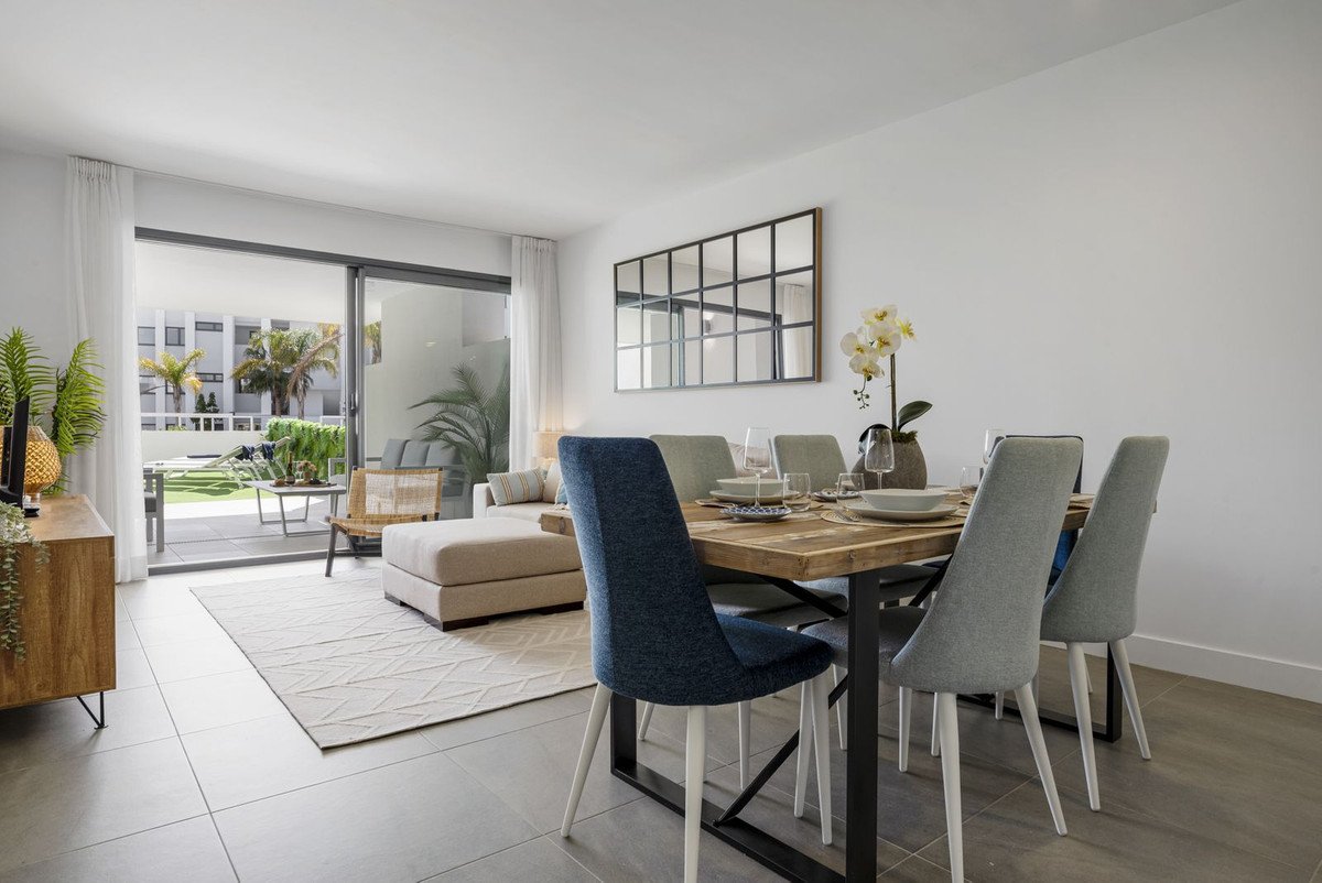 2 Bed Ground Floor Apartment in Manilva