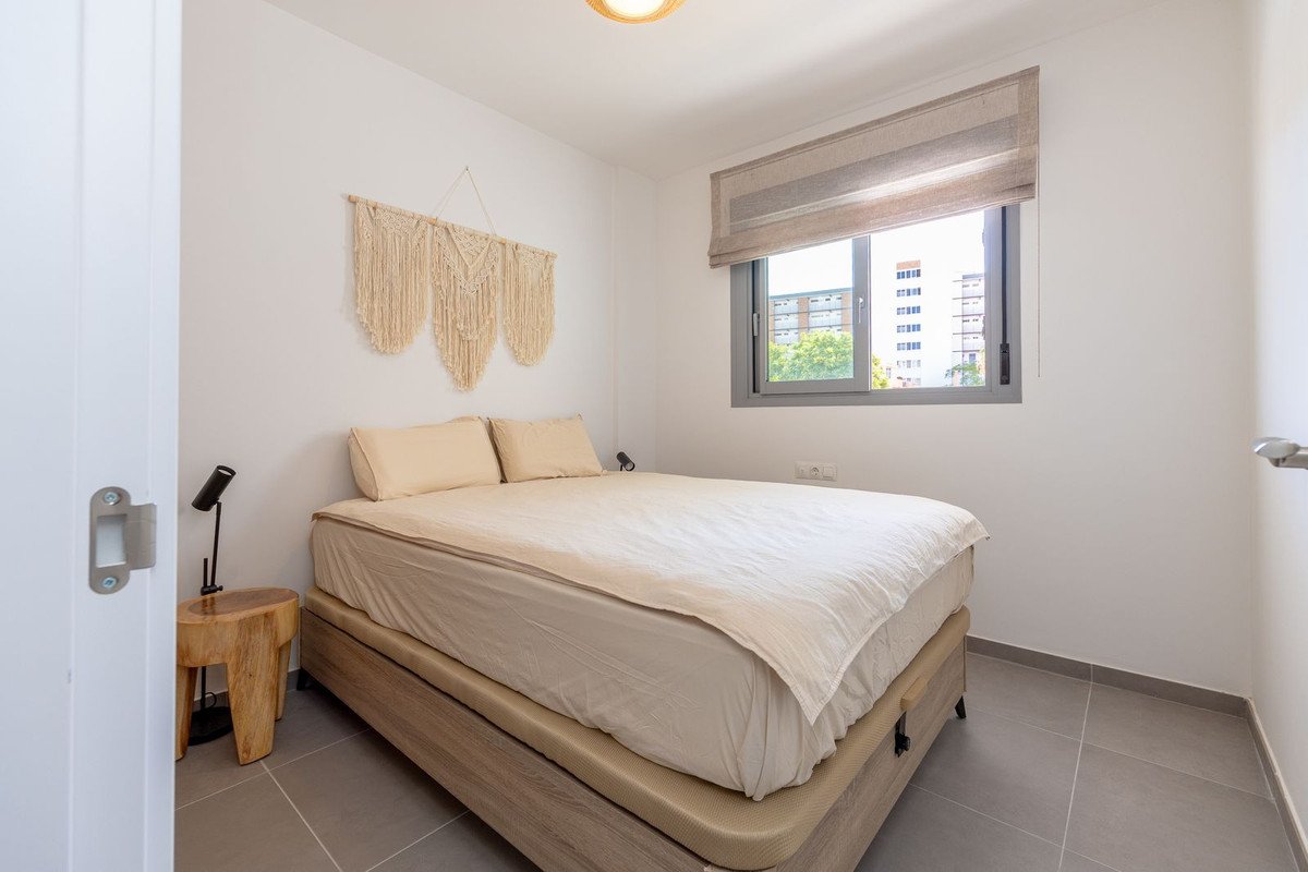 3 Bed Middle Floor Apartment in Benalmadena Costa