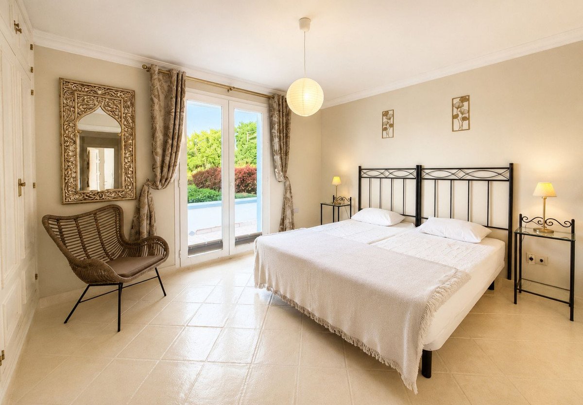 2 Bed Ground Floor Apartment in Casares Playa