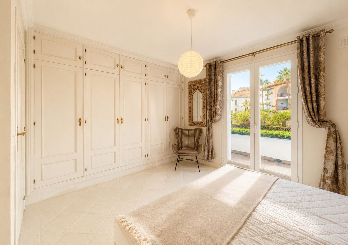 2 Bed Ground Floor Apartment in Casares Playa
