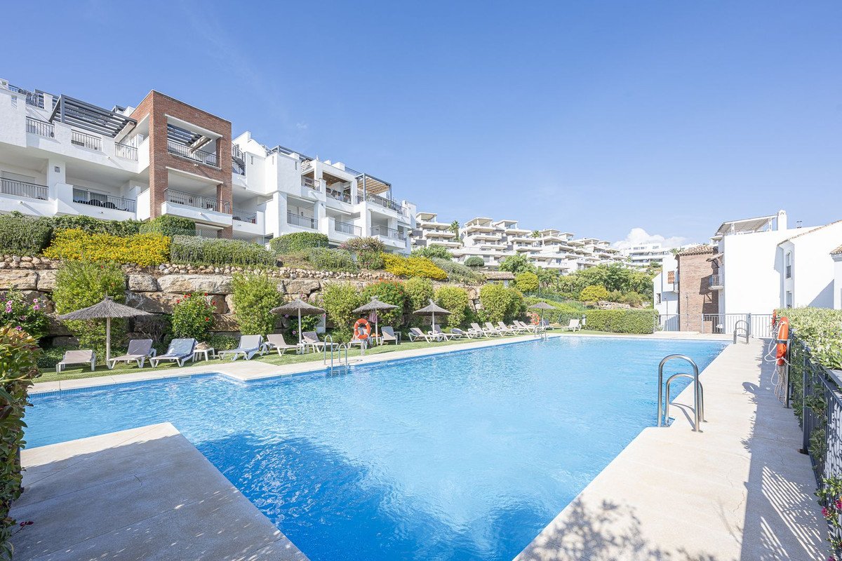 2 Bed Penthouse Duplex in Benahavís
