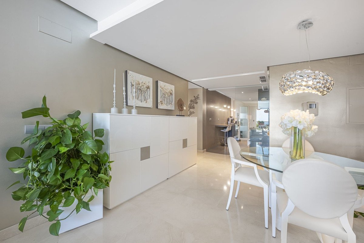 2 Bed Penthouse Duplex in Benahavís