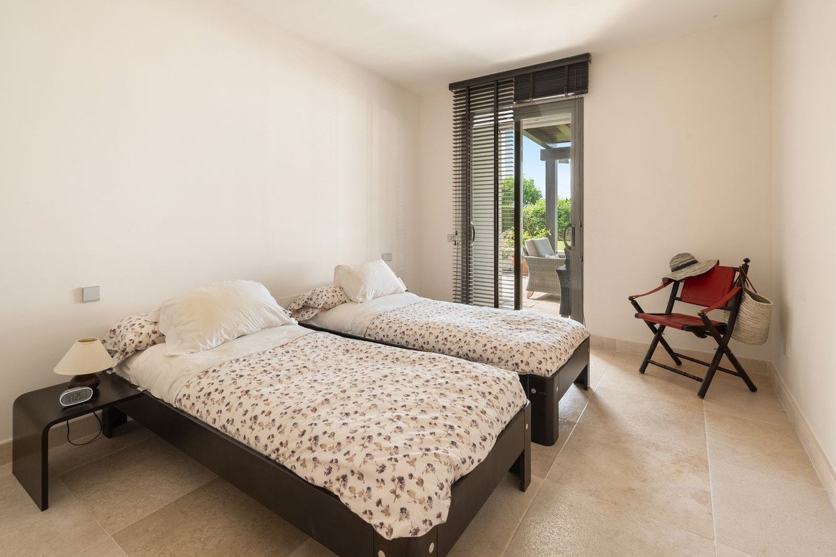 3 Bed Ground Floor Apartment in Los Flamingos