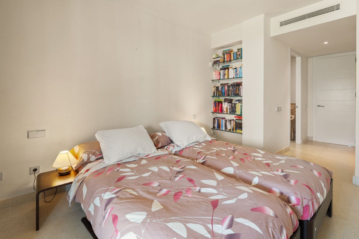 3 Bed Ground Floor Apartment in Los Flamingos