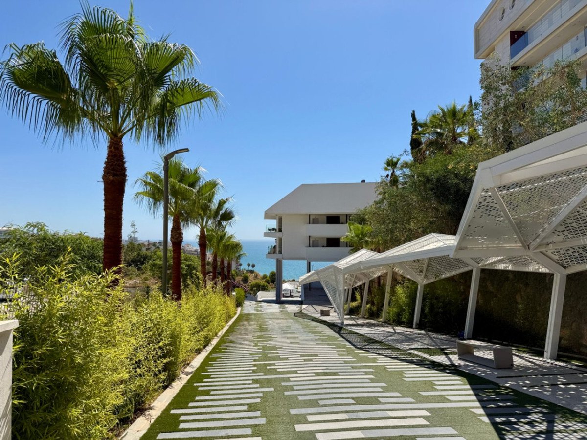 2 Bed Ground Floor Apartment in Fuengirola