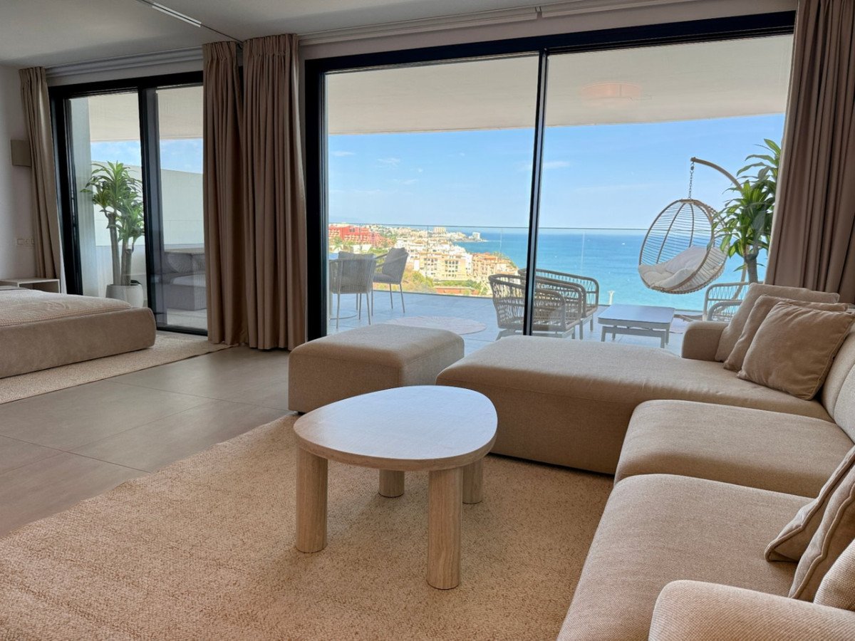 2 Bed Ground Floor Apartment in Fuengirola