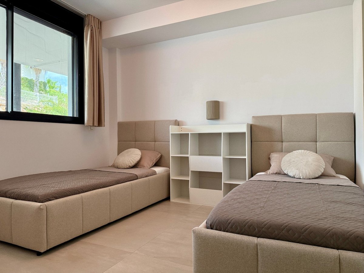 2 Bed Ground Floor Apartment in Fuengirola