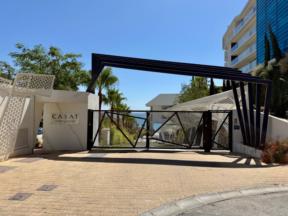2 Bed Ground Floor Apartment in Fuengirola