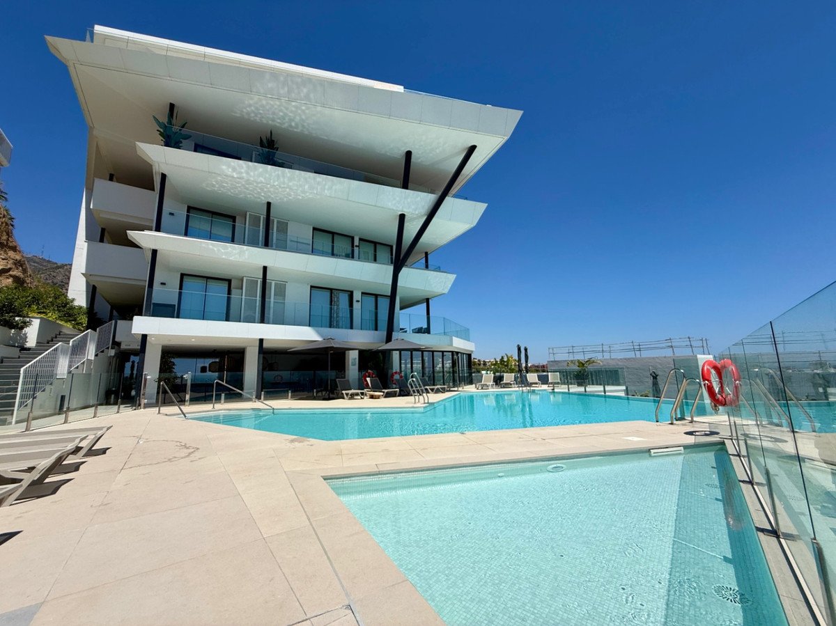 2 Bed Ground Floor Apartment in Fuengirola