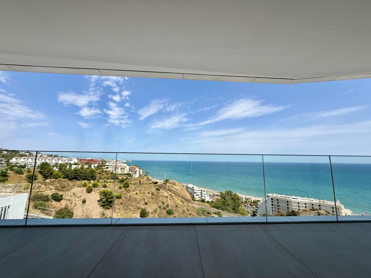 2 Bed Ground Floor Apartment in Fuengirola