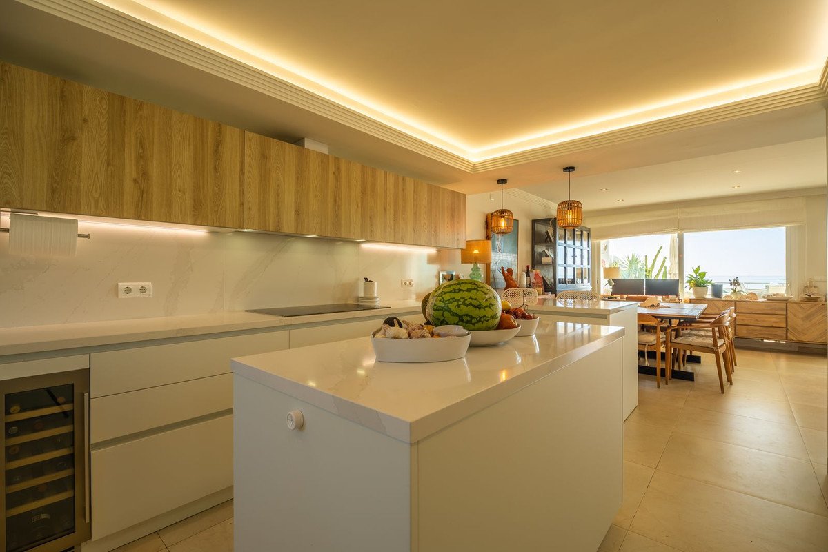3 Bed Penthouse in Estepona