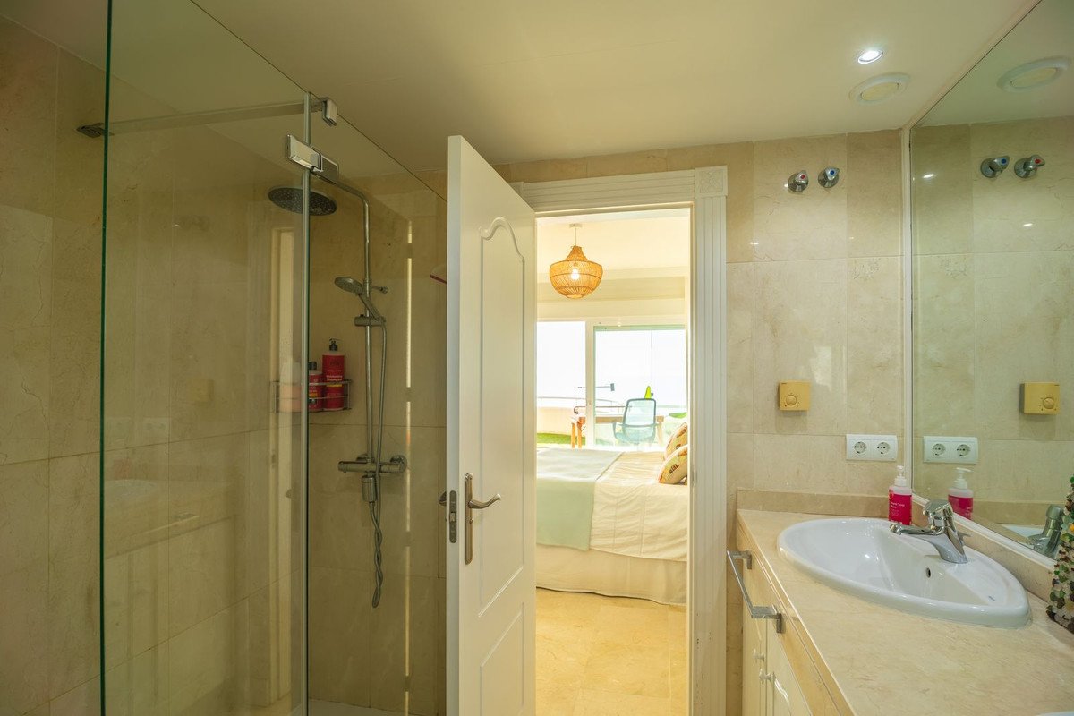 3 Bed Penthouse in Estepona