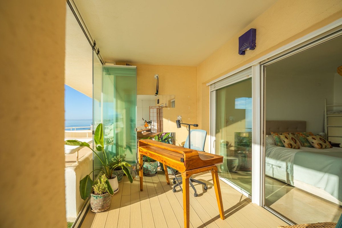 3 Bed Penthouse in Estepona