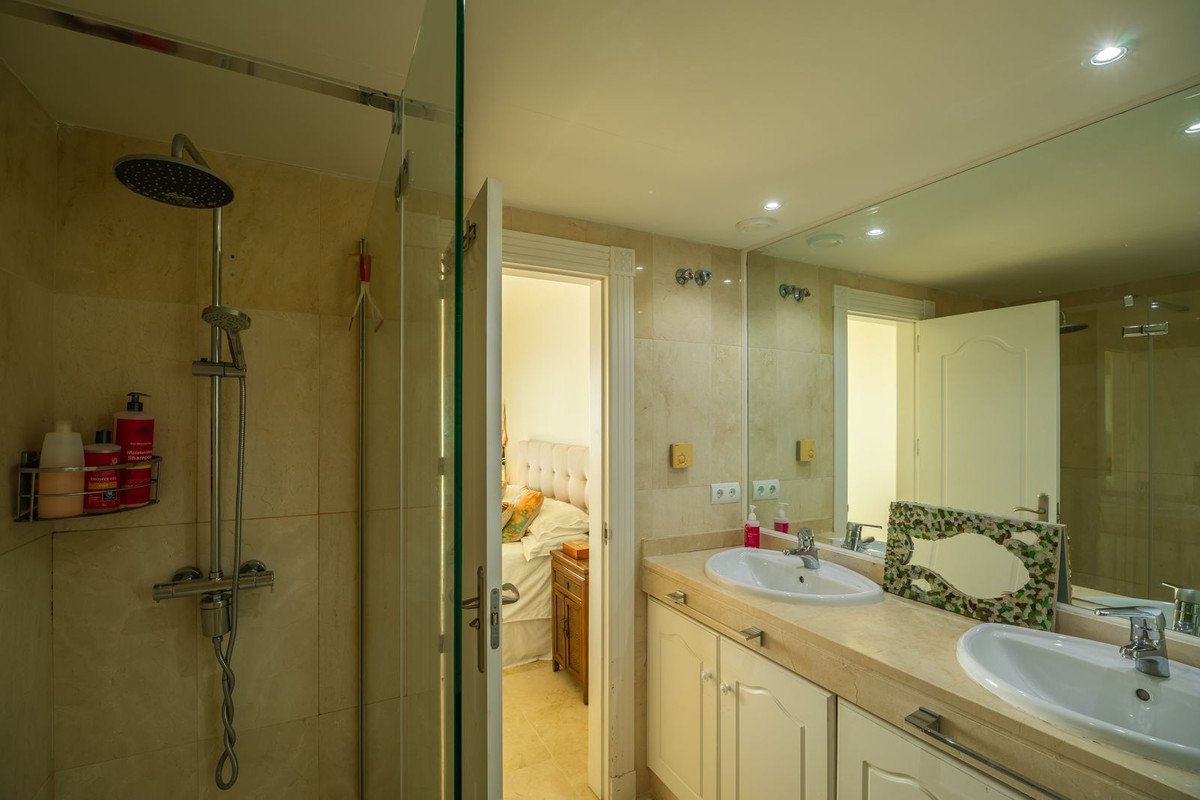 3 Bed Penthouse in Estepona