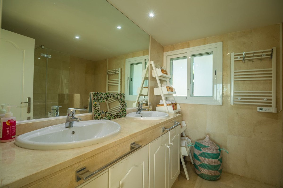 3 Bed Penthouse in Estepona