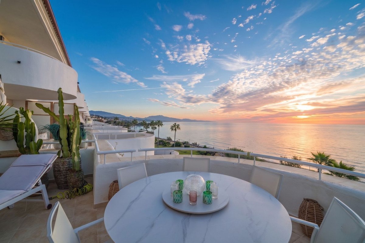3 Bed Penthouse in Estepona