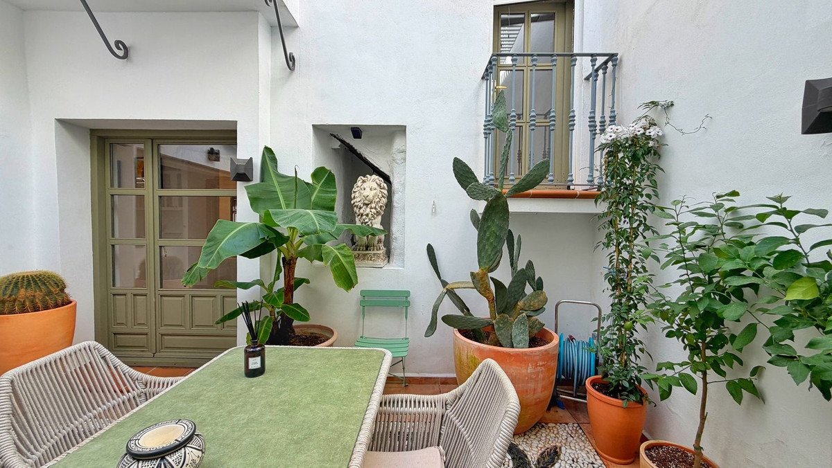 3 Bed Townhouse in Marbella