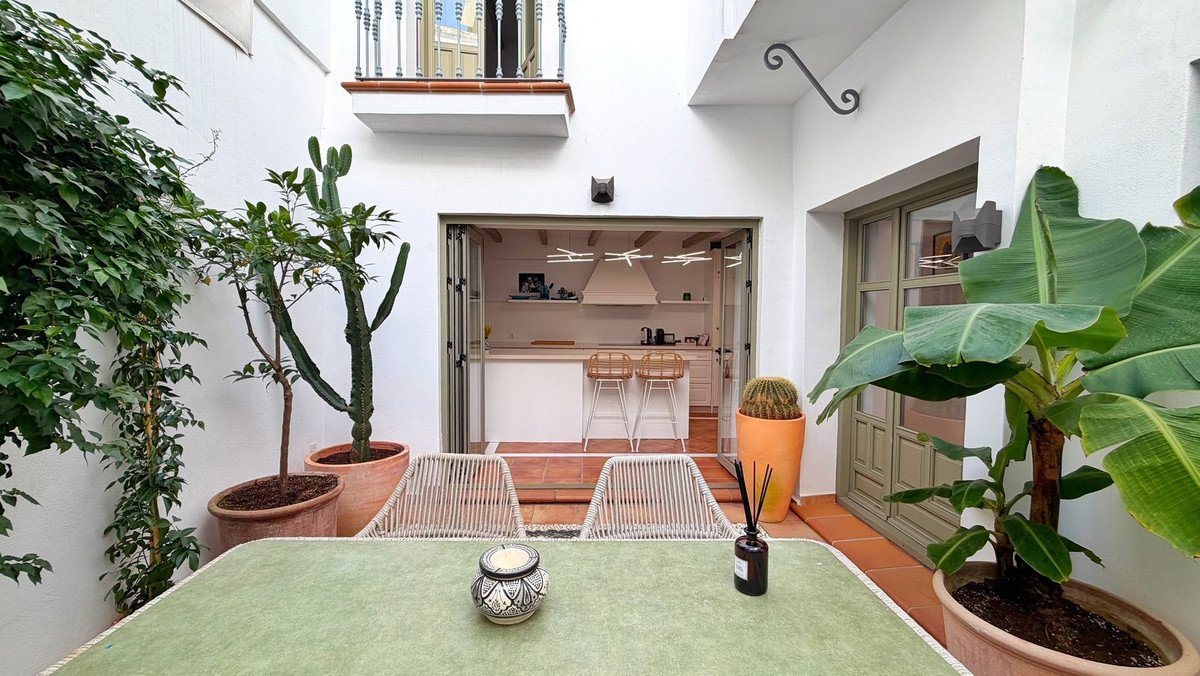 3 Bed Townhouse in Marbella
