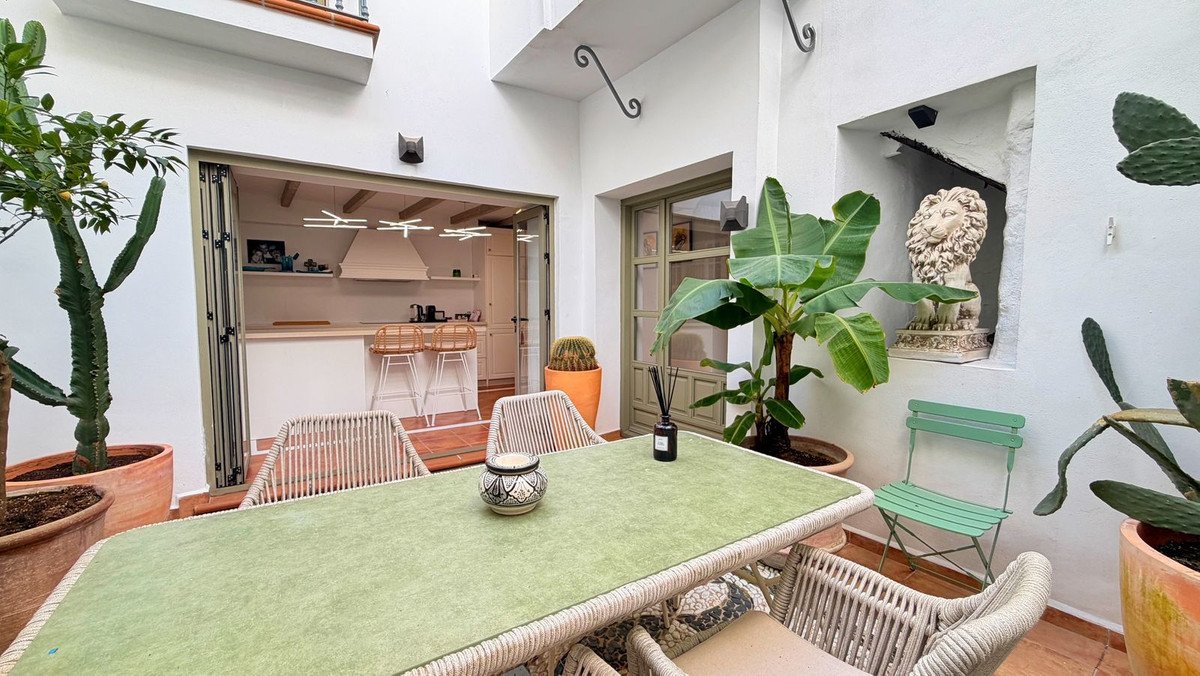 3 Bed Townhouse in Marbella