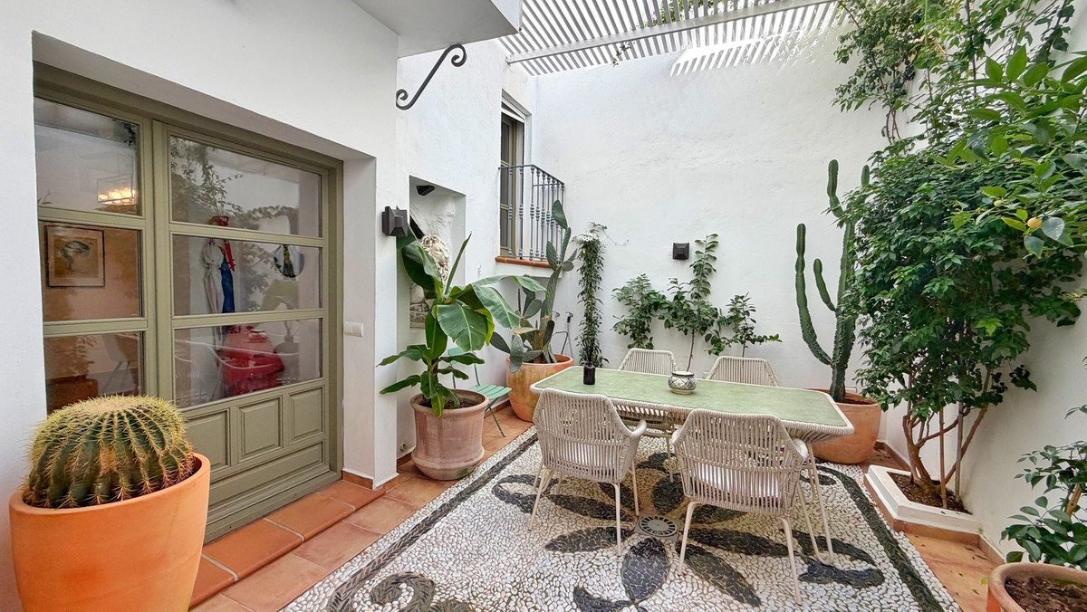 3 Bed Townhouse in Marbella