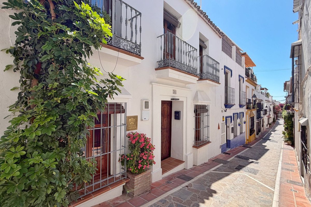 3 Bed Townhouse in Marbella