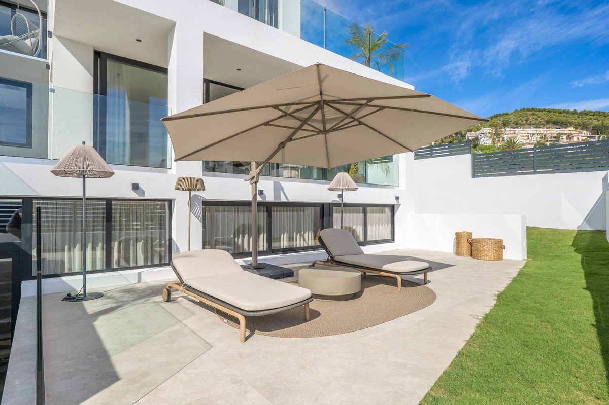 4 Bed Detached Villa in Benalmadena