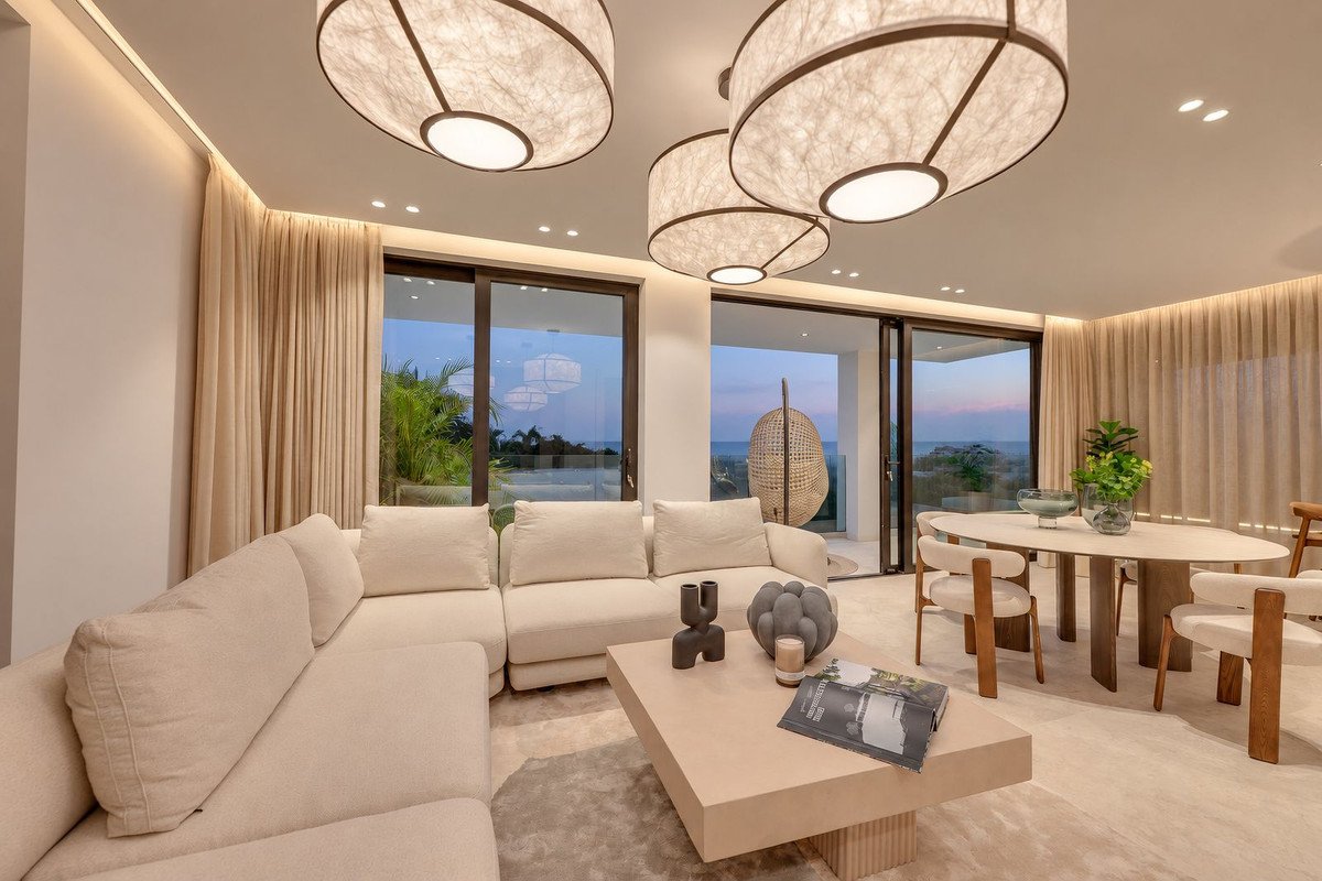 4 Bed Detached Villa in Benalmadena