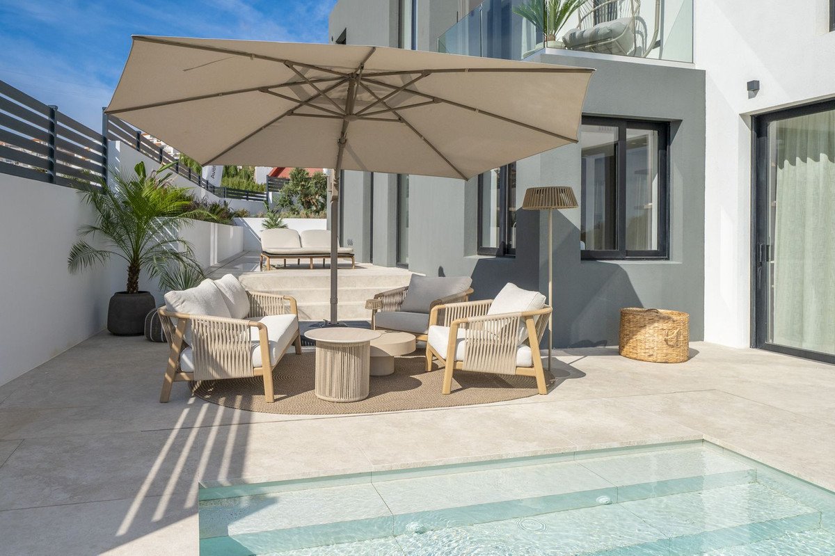 4 Bed Detached Villa in Benalmadena