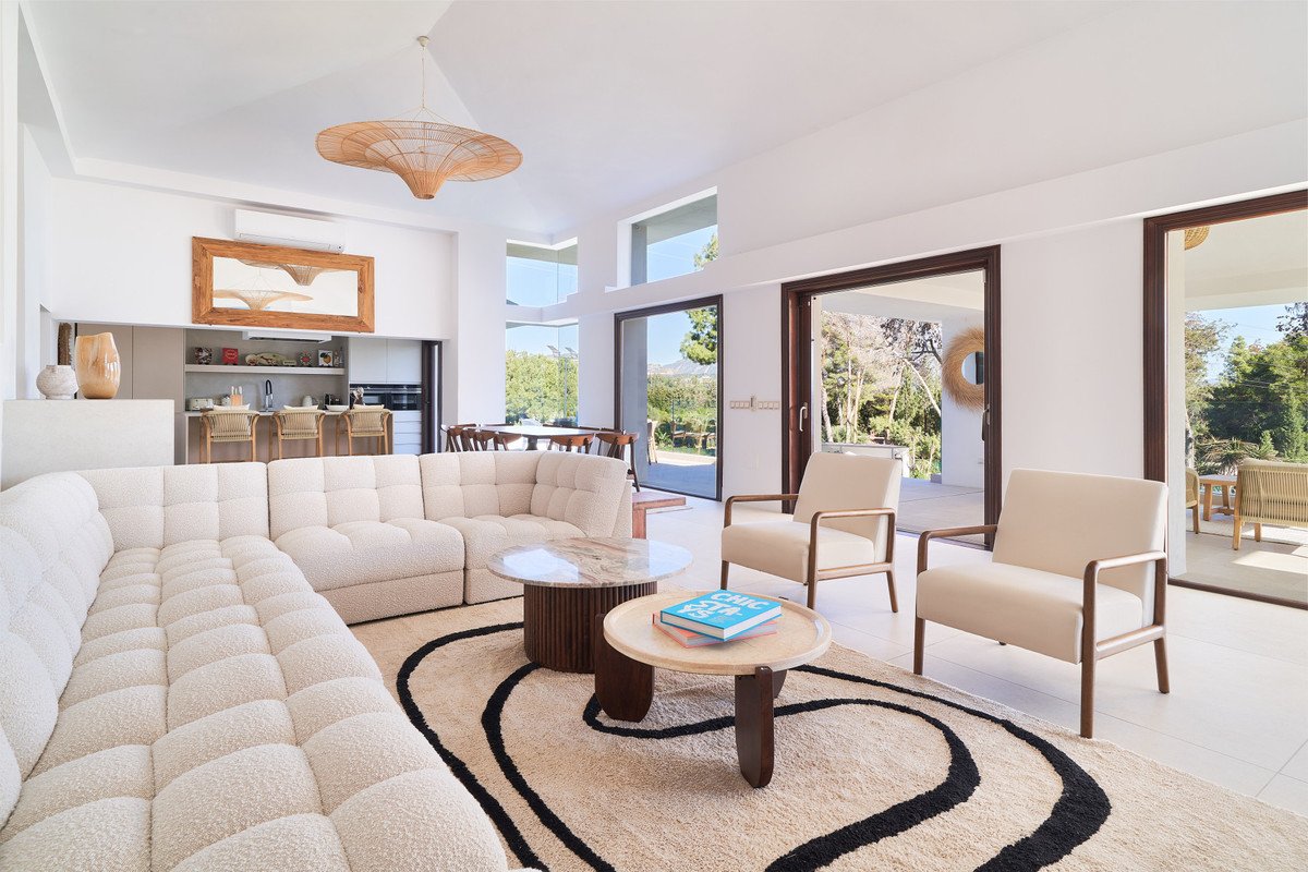 6 Bed Detached Villa in San Pedro de Alcántara