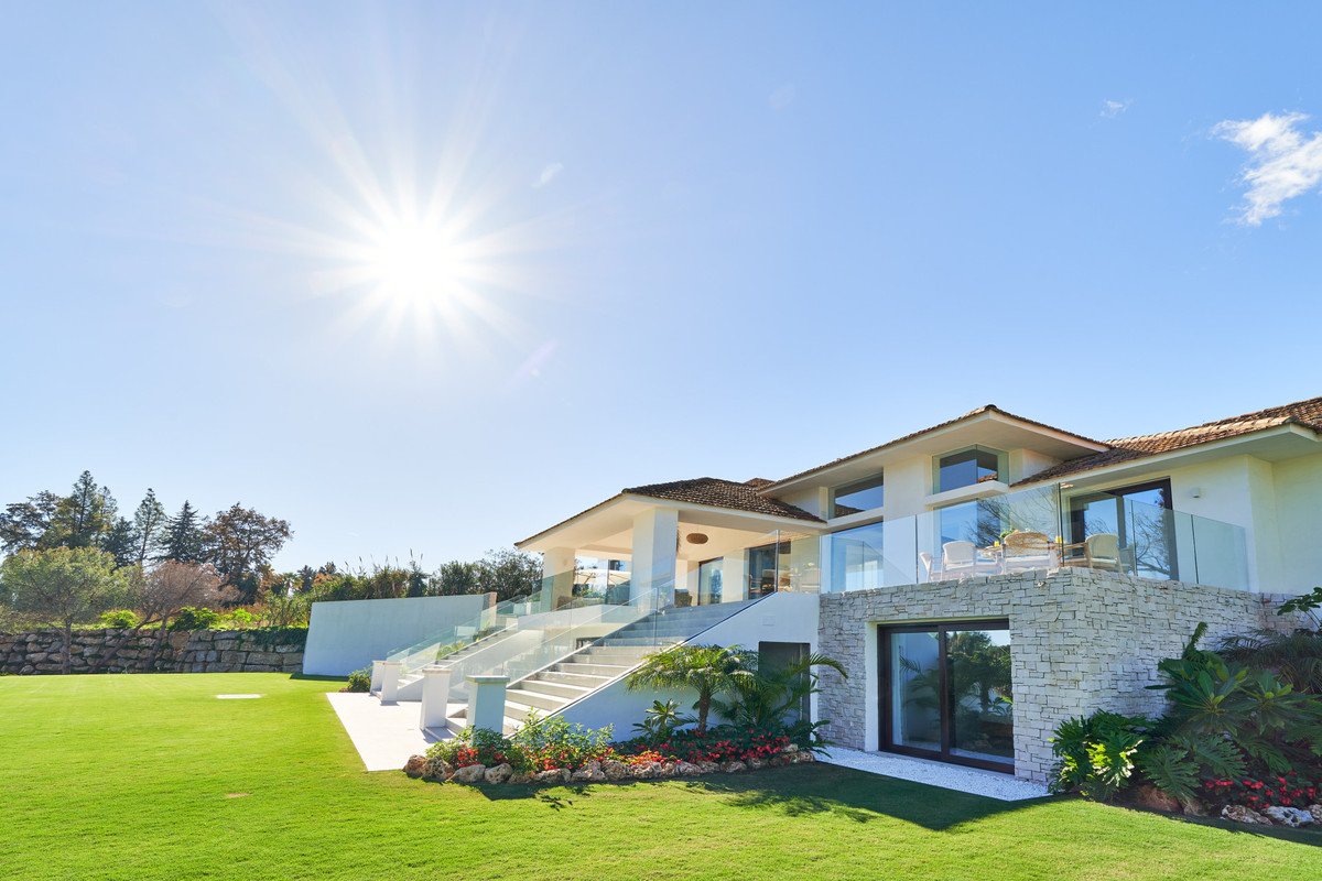 6 Bed Detached Villa in San Pedro de Alcántara