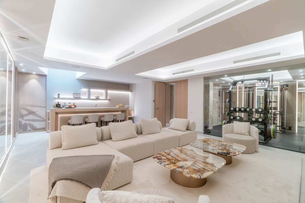 4 Bed Detached Villa in Nueva Andalucía
