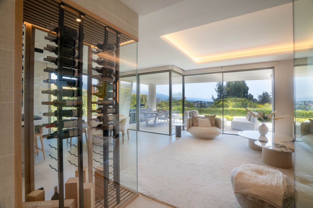 4 Bed Detached Villa in Nueva Andalucía