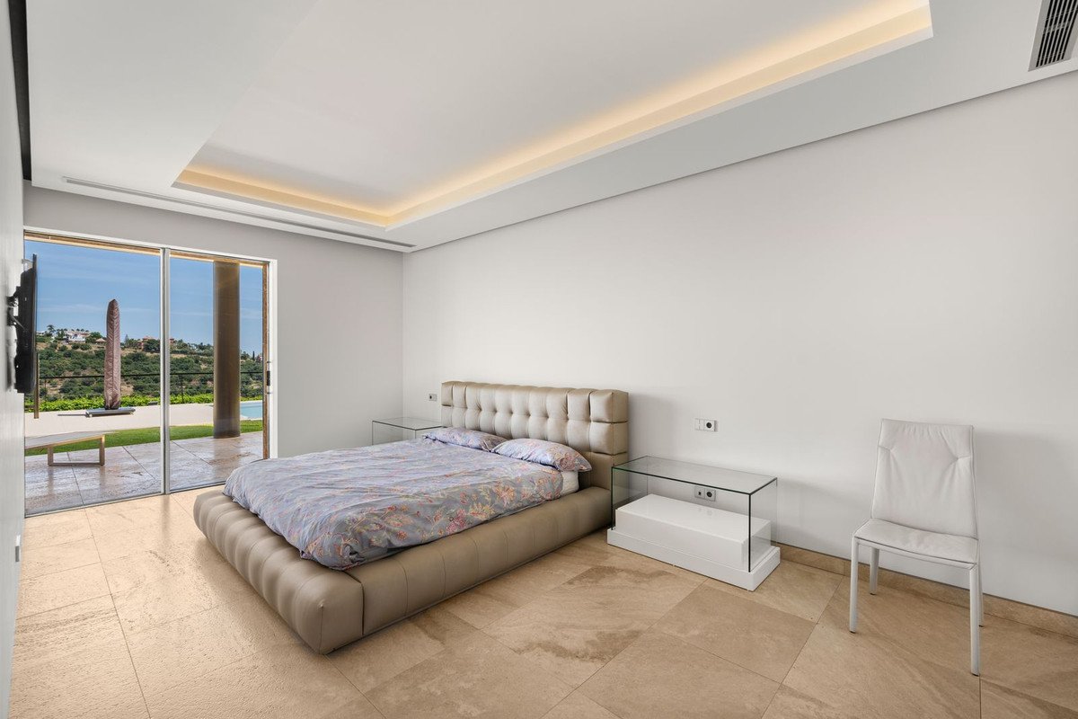 4 Bed Detached Villa in Los Arqueros