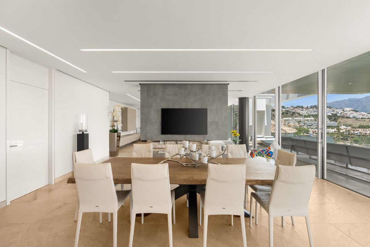 4 Bed Detached Villa in Los Arqueros