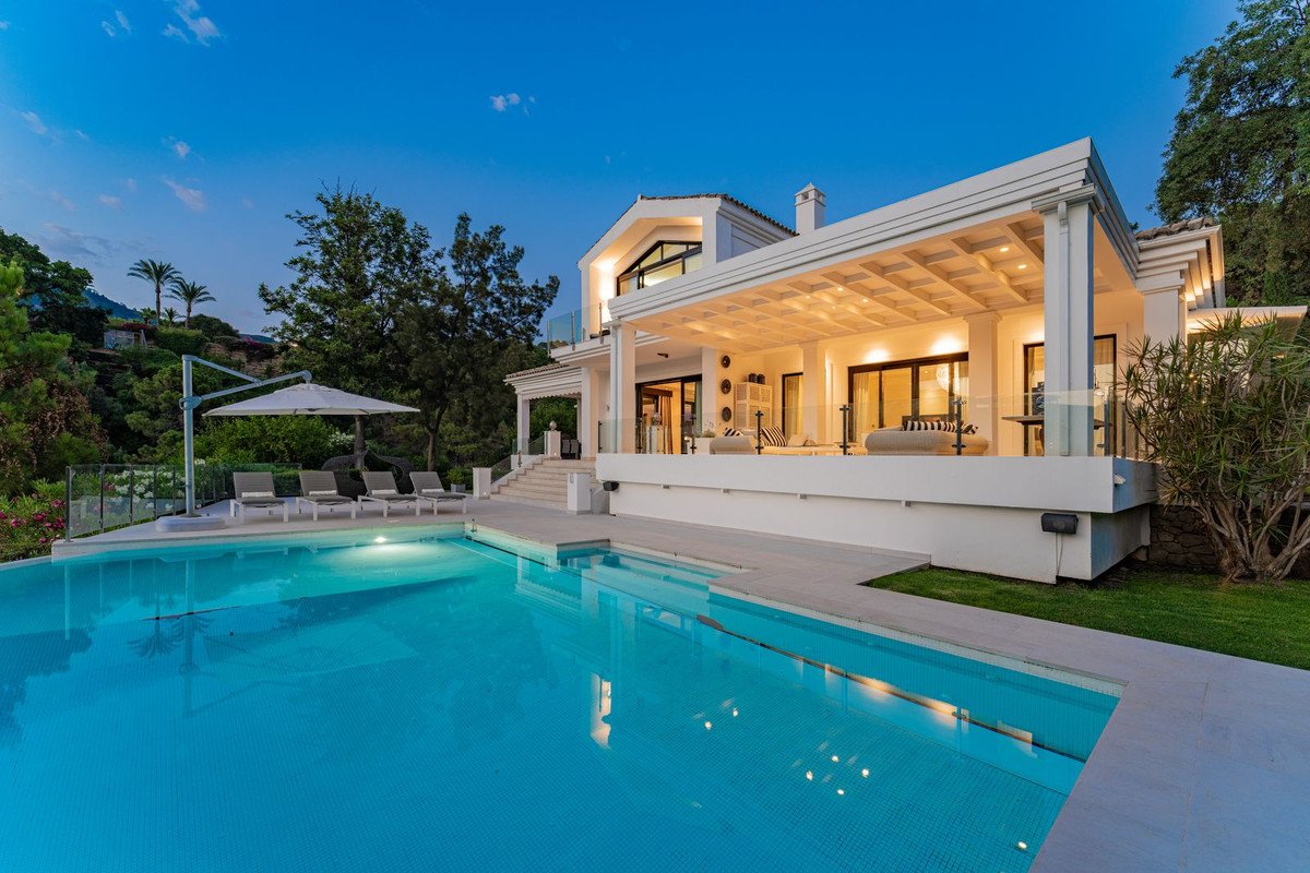 6 Bed Detached Villa in La Zagaleta