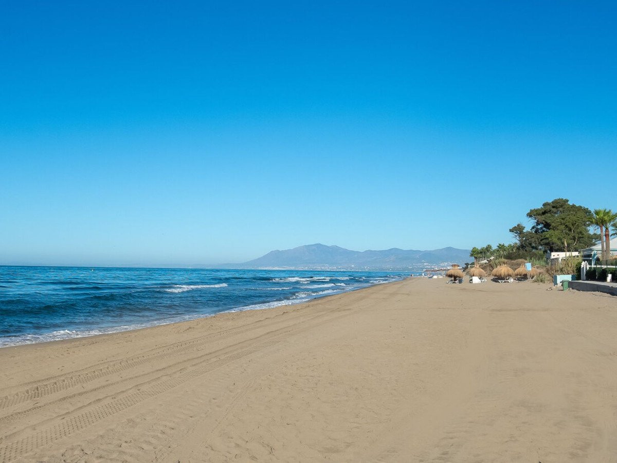 5 Bed Detached Villa in El Rosario