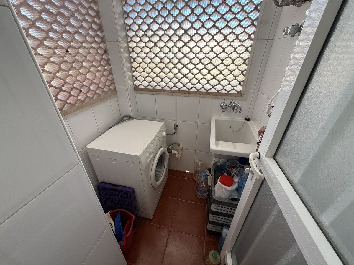 2 Bed Middle Floor Apartment in Lomas de Cabo Roig