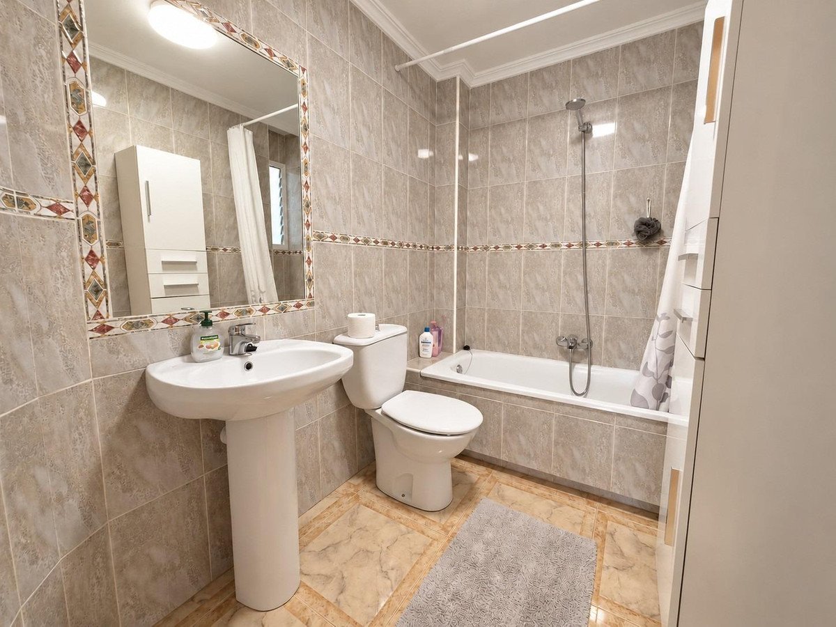 2 Bed Bungalow in La Zenia