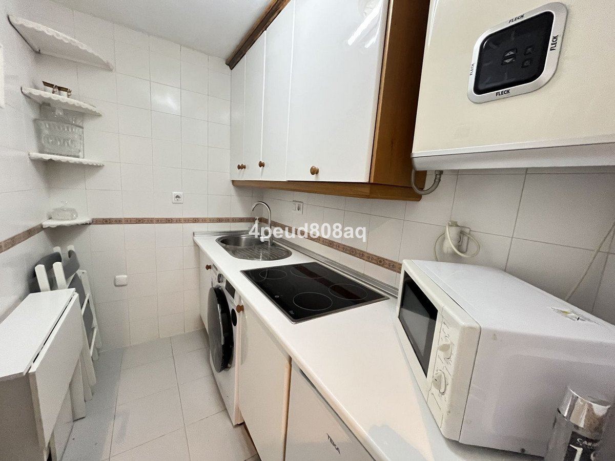 Middle Floor Studio in El Rosario
