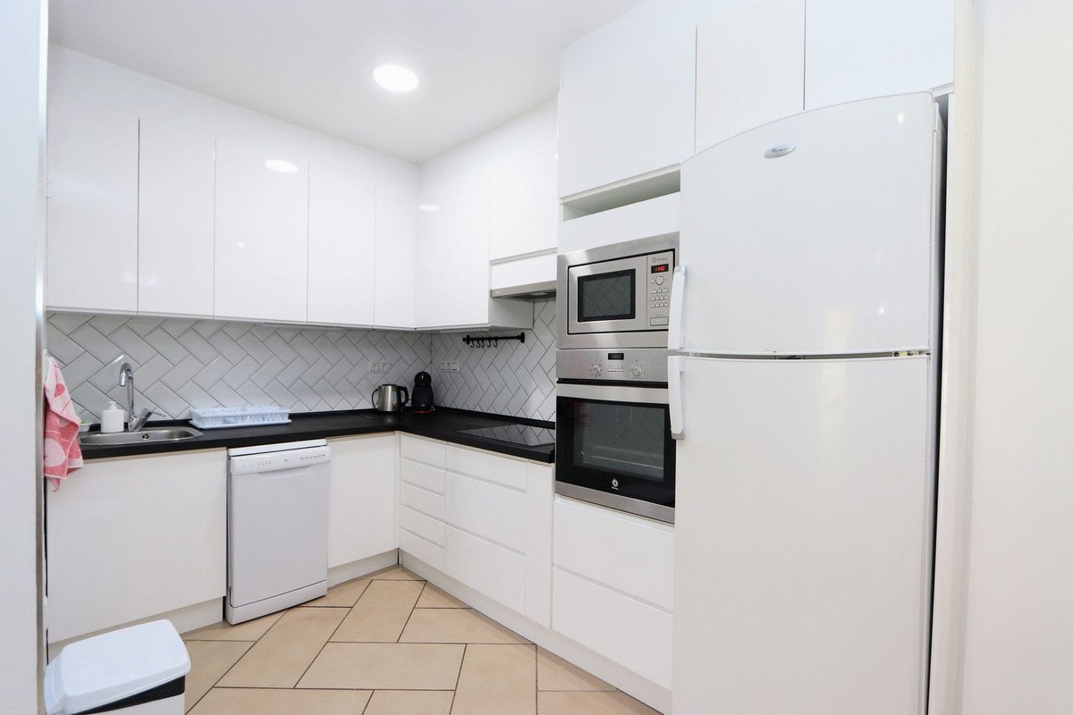 3 Bed Semi-Detached House in La Florida