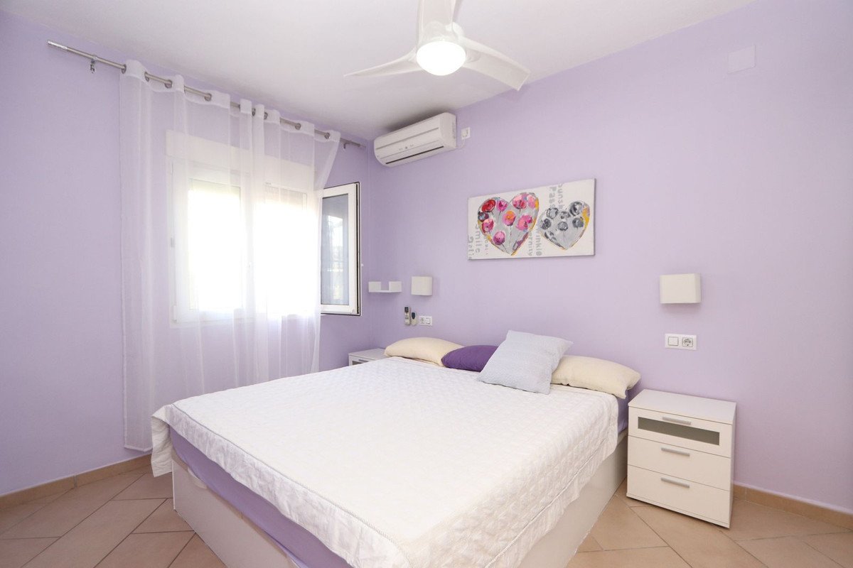 3 Bed Semi-Detached House in La Florida