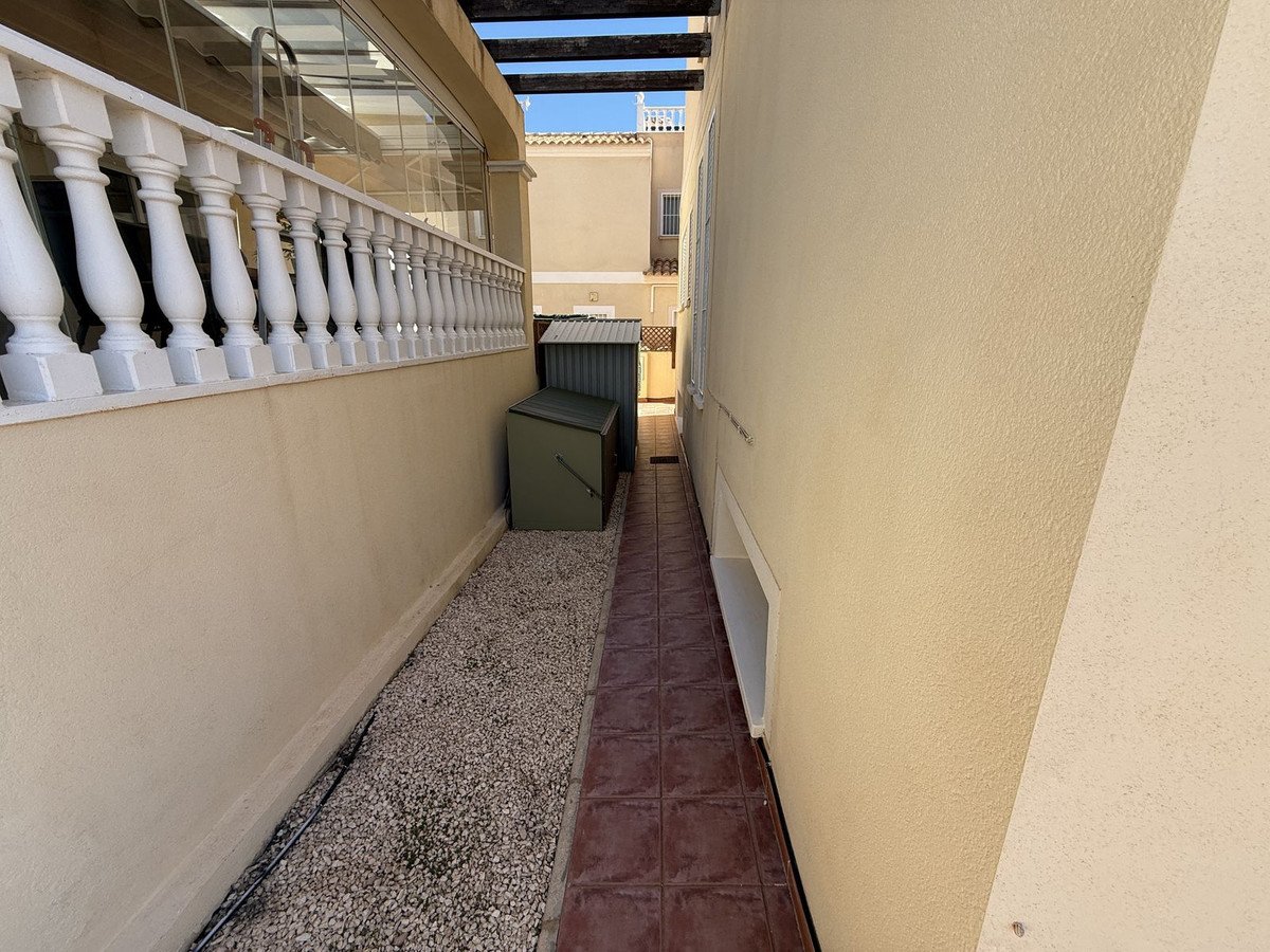 4 Bed Detached Villa in Lomas de Cabo Roig