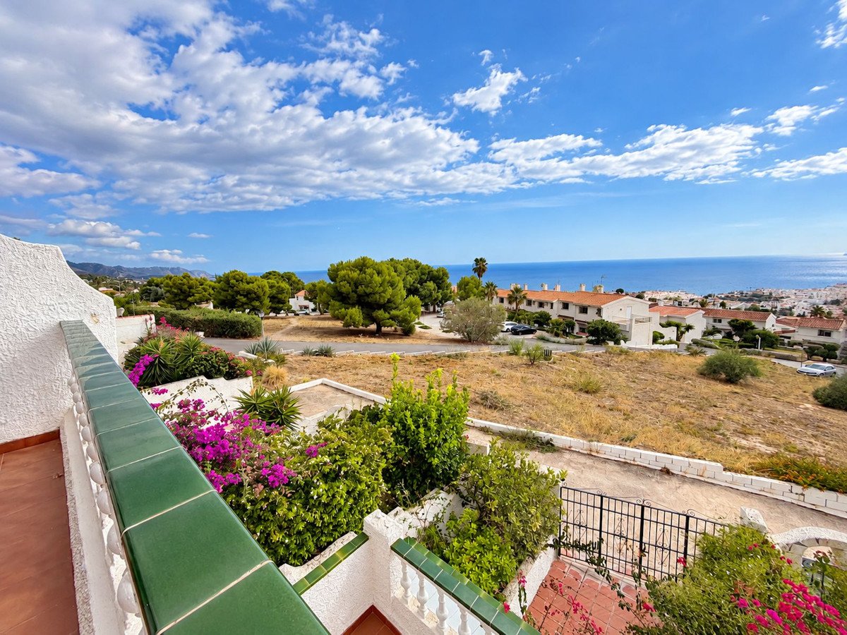 2 Bed Townhouse in Nerja