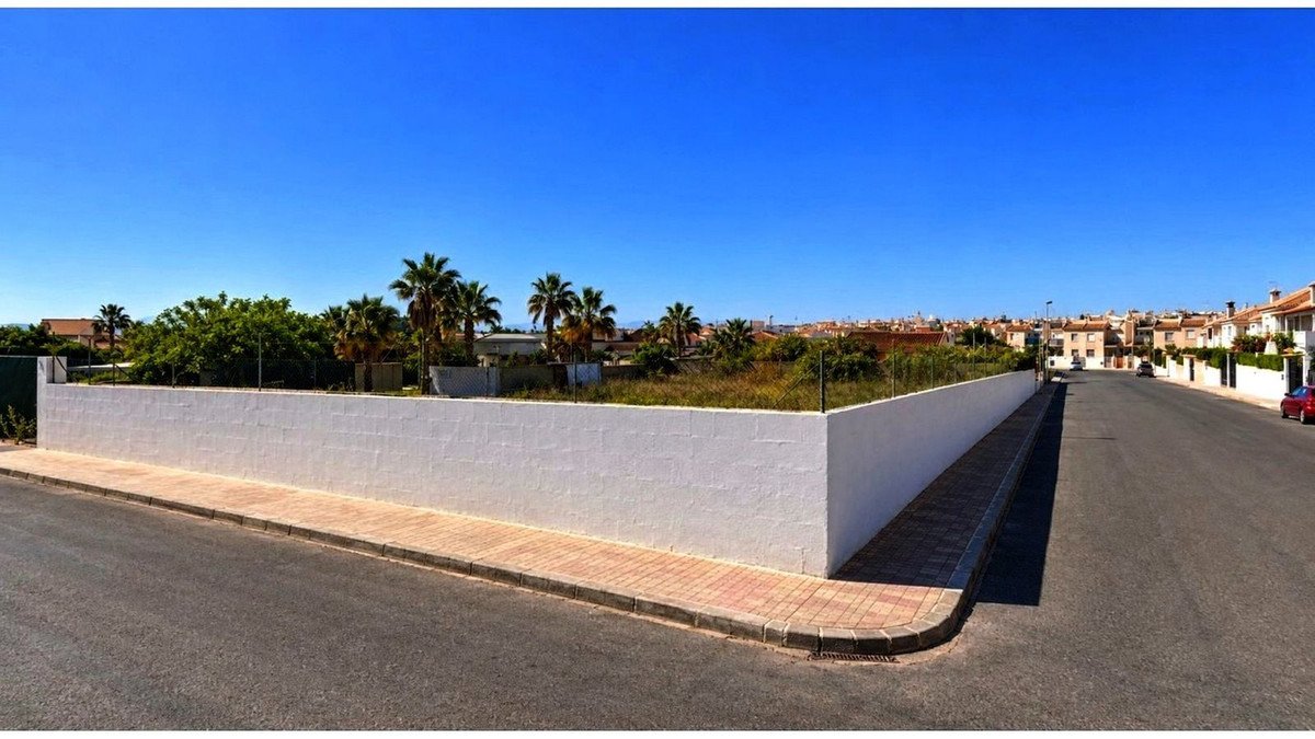 Residential Plot in Torrevieja