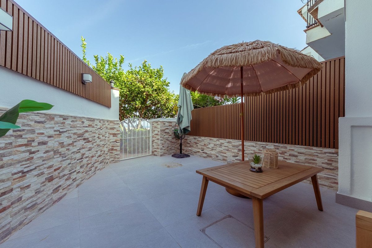 3 Bed Townhouse in El Coto