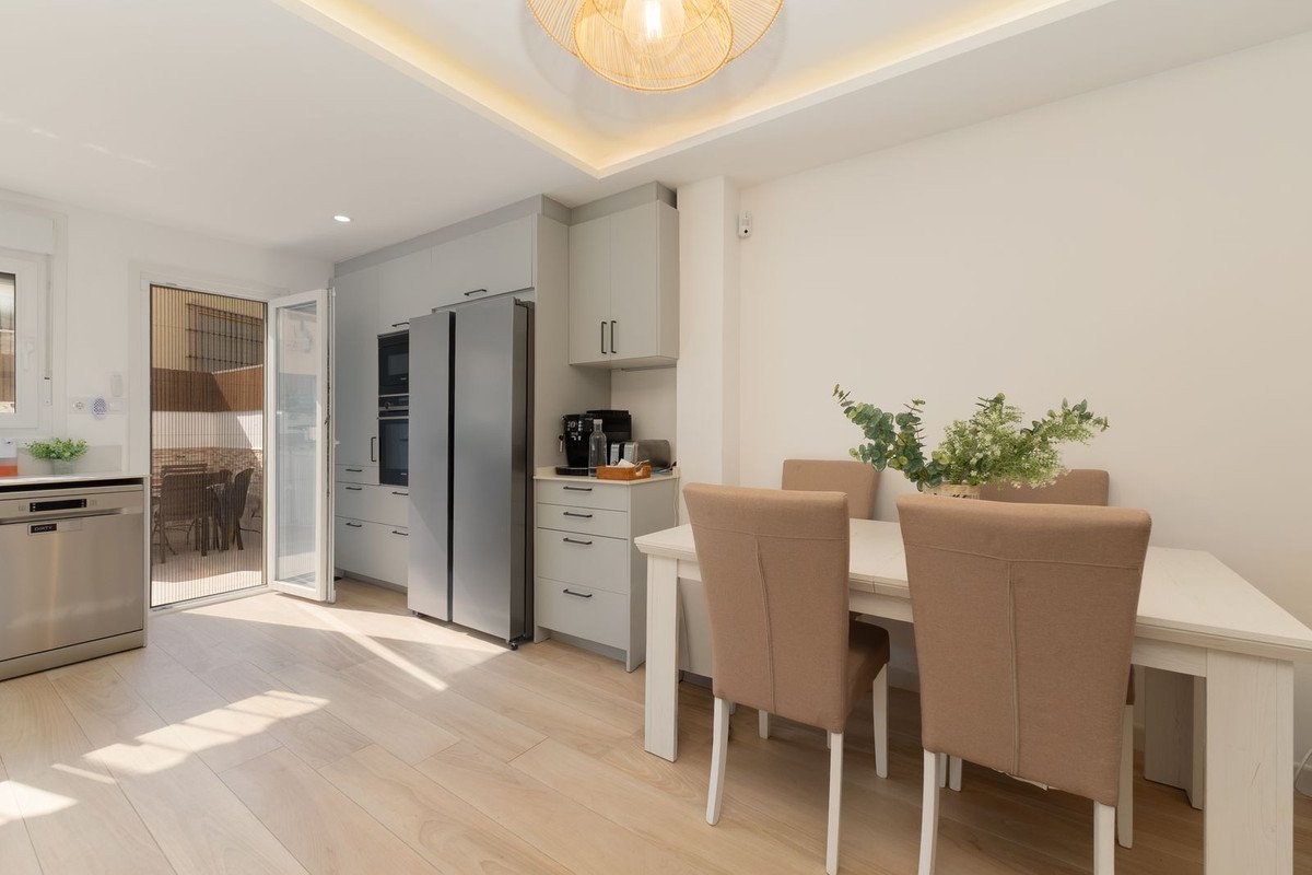 3 Bed Townhouse in El Coto