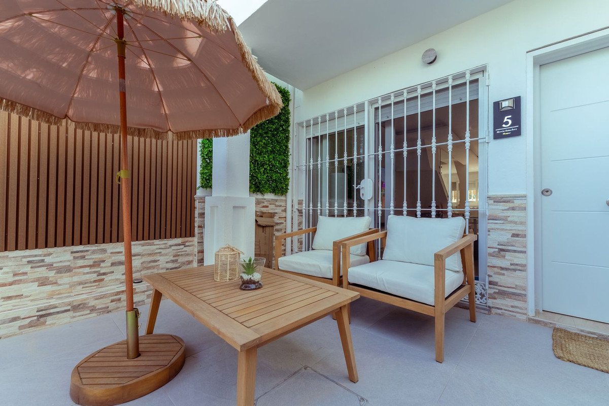 3 Bed Townhouse in El Coto